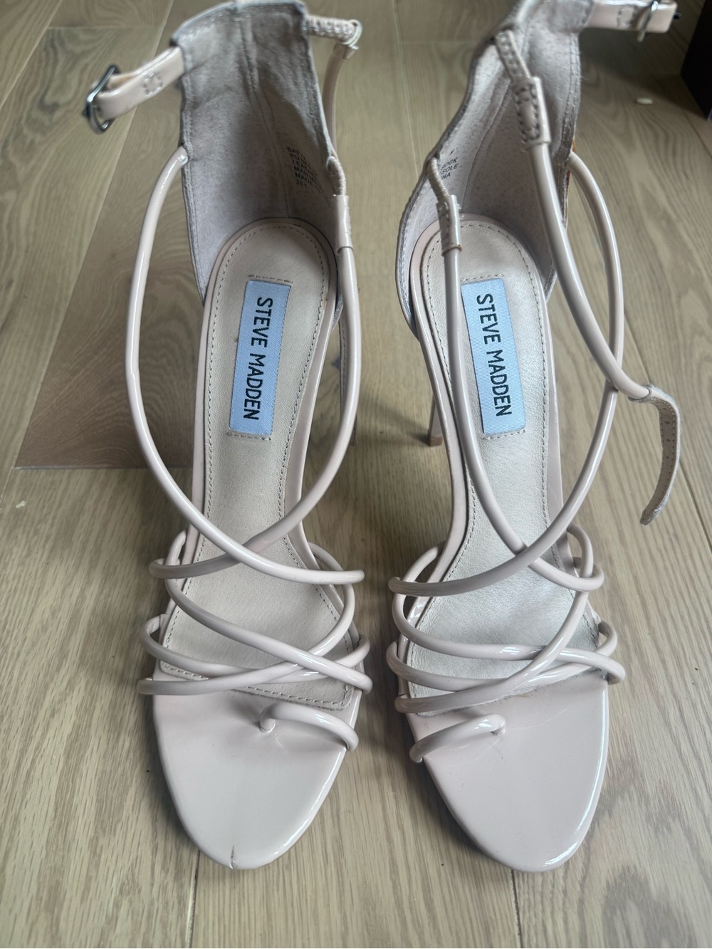 Steve Madden Satya Nude Patent Leather Strappy Heels Sz 7.5